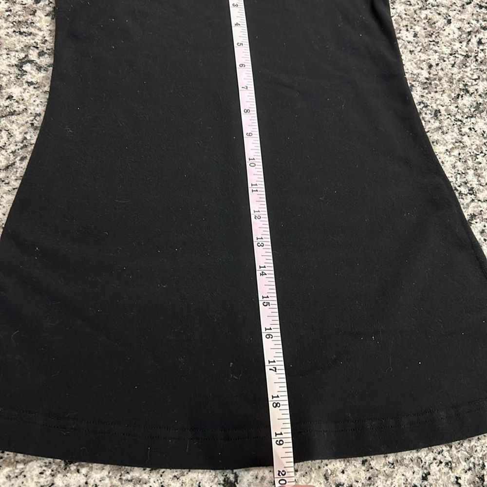 Lululemon Razorback Tee - Picture 6 of 8